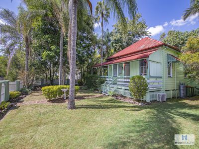 92 William Street West, Coalfalls