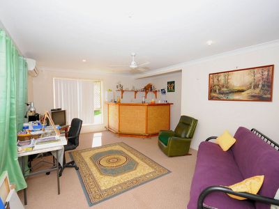 11 FAYE AVENUE, Scarness