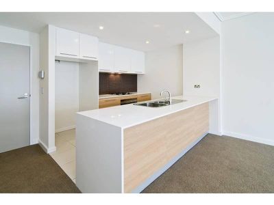 2 Latham Terrace, Newington