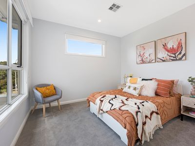 2 / 2 Doorawarrah Court, Mount Waverley