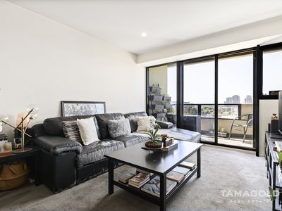 703 / 240 BARKLY STREET, Footscray