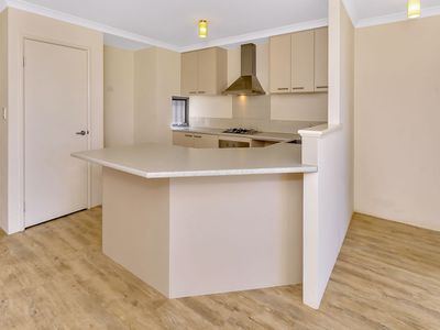 14 Cremorne La, Baldivis