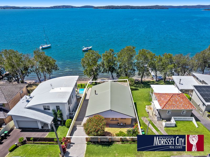 11 Beach Road, Balcolyn