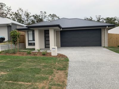 25 Eiger Street, Holmview