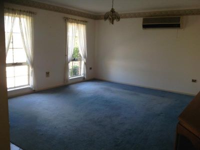 84 Reynolds Road, Belmont