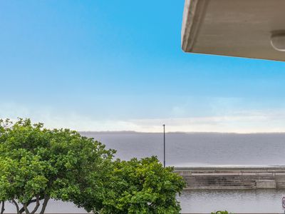 5 / 155 Wynnum Esplanade, Wynnum