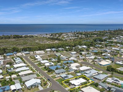 8 EAGLE ROAD, Woodgate