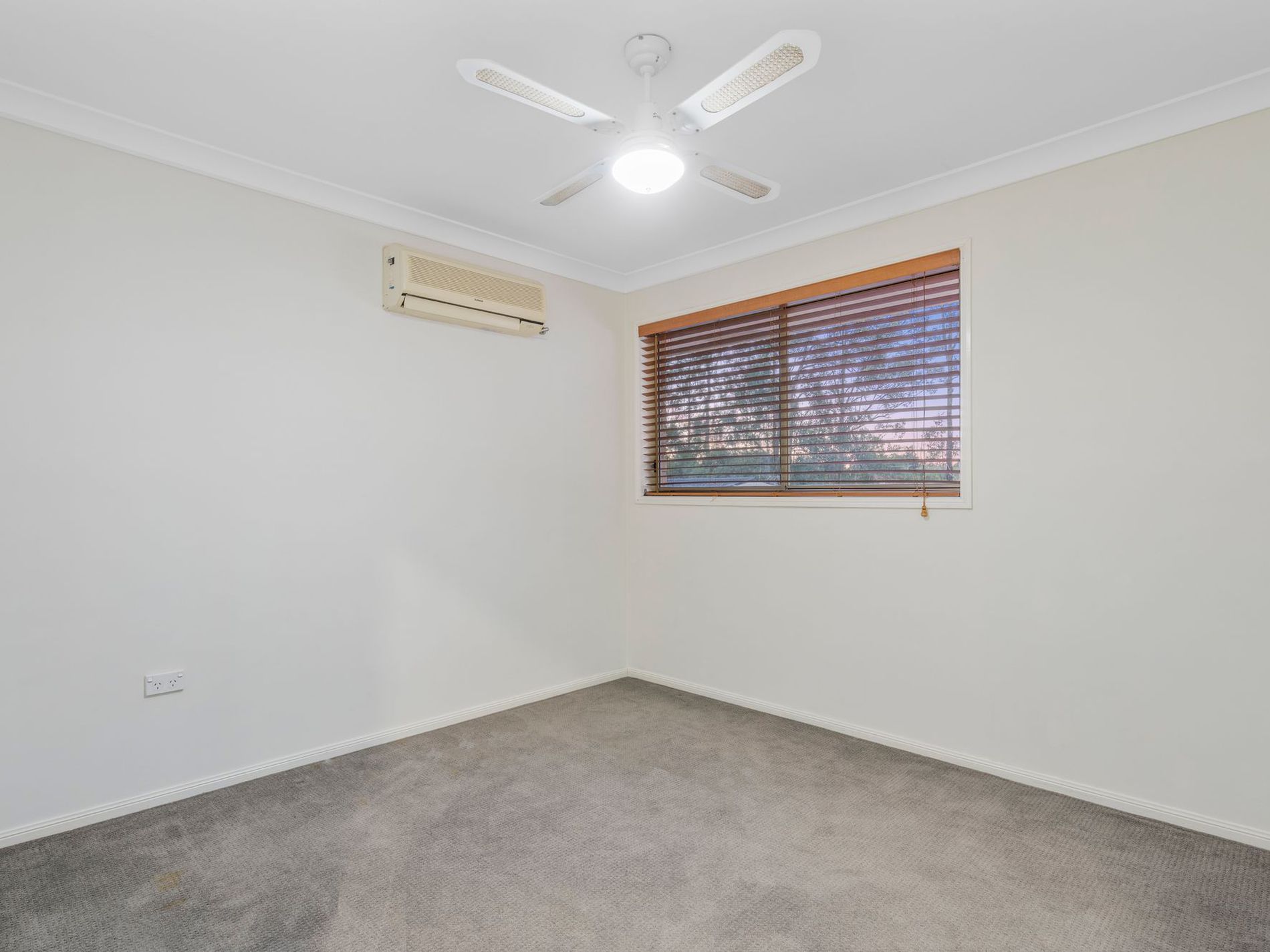 34 EUCALYPT PLACE, Heritage Park