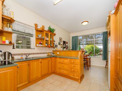 16 Eastview Avenue, Mount Gambier