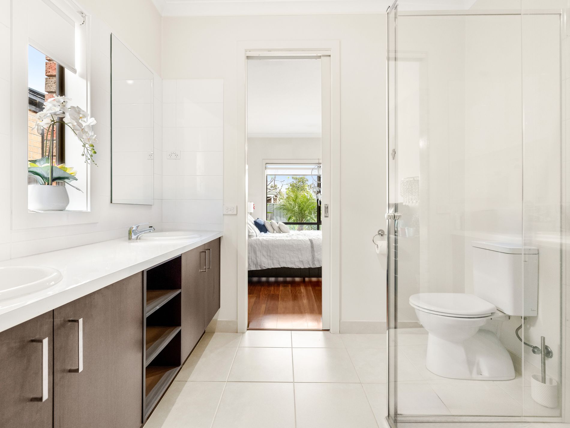 39 Holyoake Parade, Manor Lakes