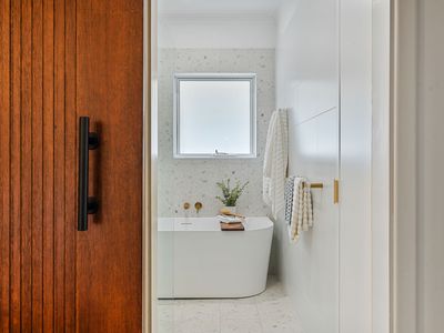 100 Weaponess Road, Wembley Downs