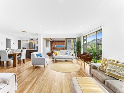 25 Grasstree Avenue, Woongarrah