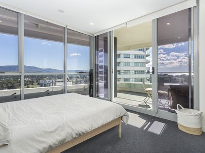 702 / 3 Rawson Street, Wollongong