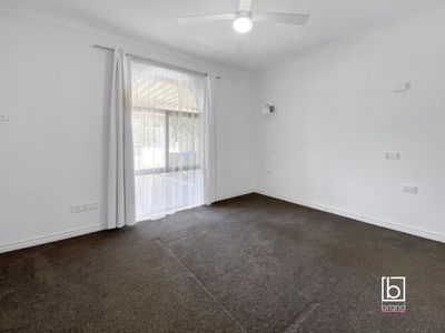 68 Robson Avenue, Gorokan