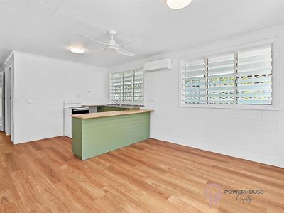 32 Marine Parade, Newell