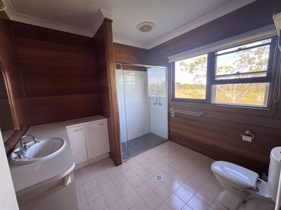 43 Windward Way, Milton