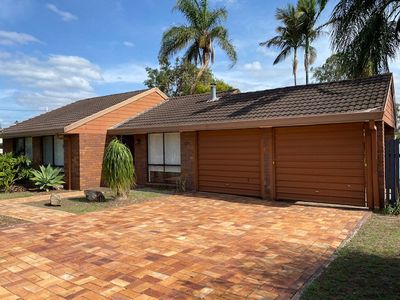 3 Vi Court, Brassall