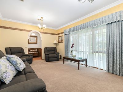 12 Woodlands Drive, Somerville