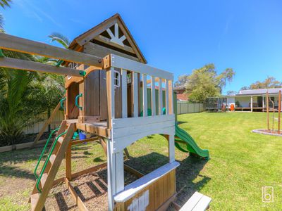321 Tuggerawong Road, Tuggerawong