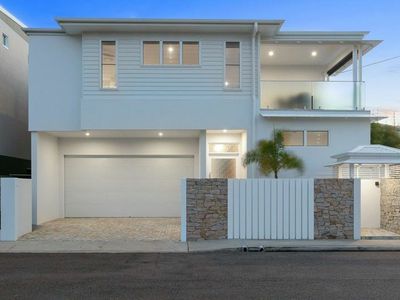 2 Leo Crescent, Alexandra Headland
