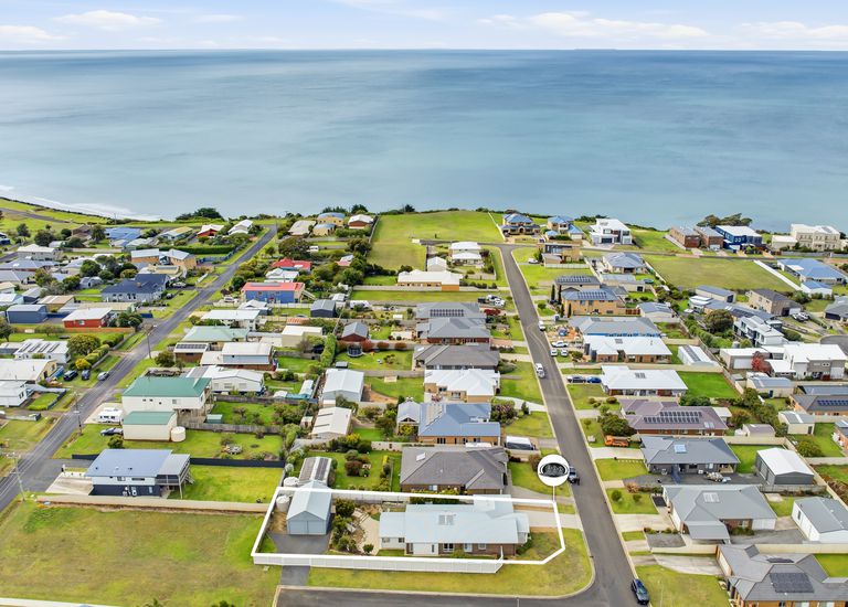 18 Atlantis Avenue, Portland