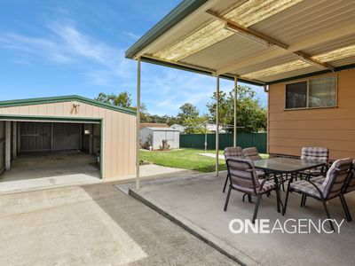 12 Dorothy Avenue, Basin View