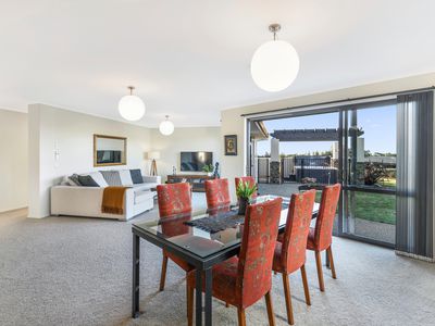 39 Galeo Road, Redwood Valley