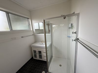 710B Coopers Road, Red Range