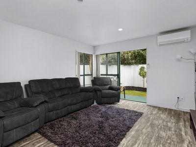 6 / 24 Harman Street, Addington