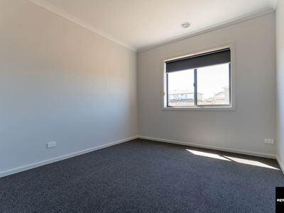 20 Ipswich Avenue, Werribee