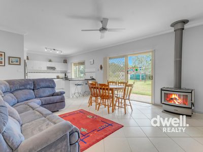 9 LAURINA PLACE, Bewong