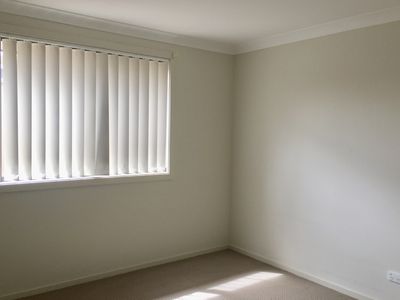 2 / 48 Griffith Street, Oak Flats