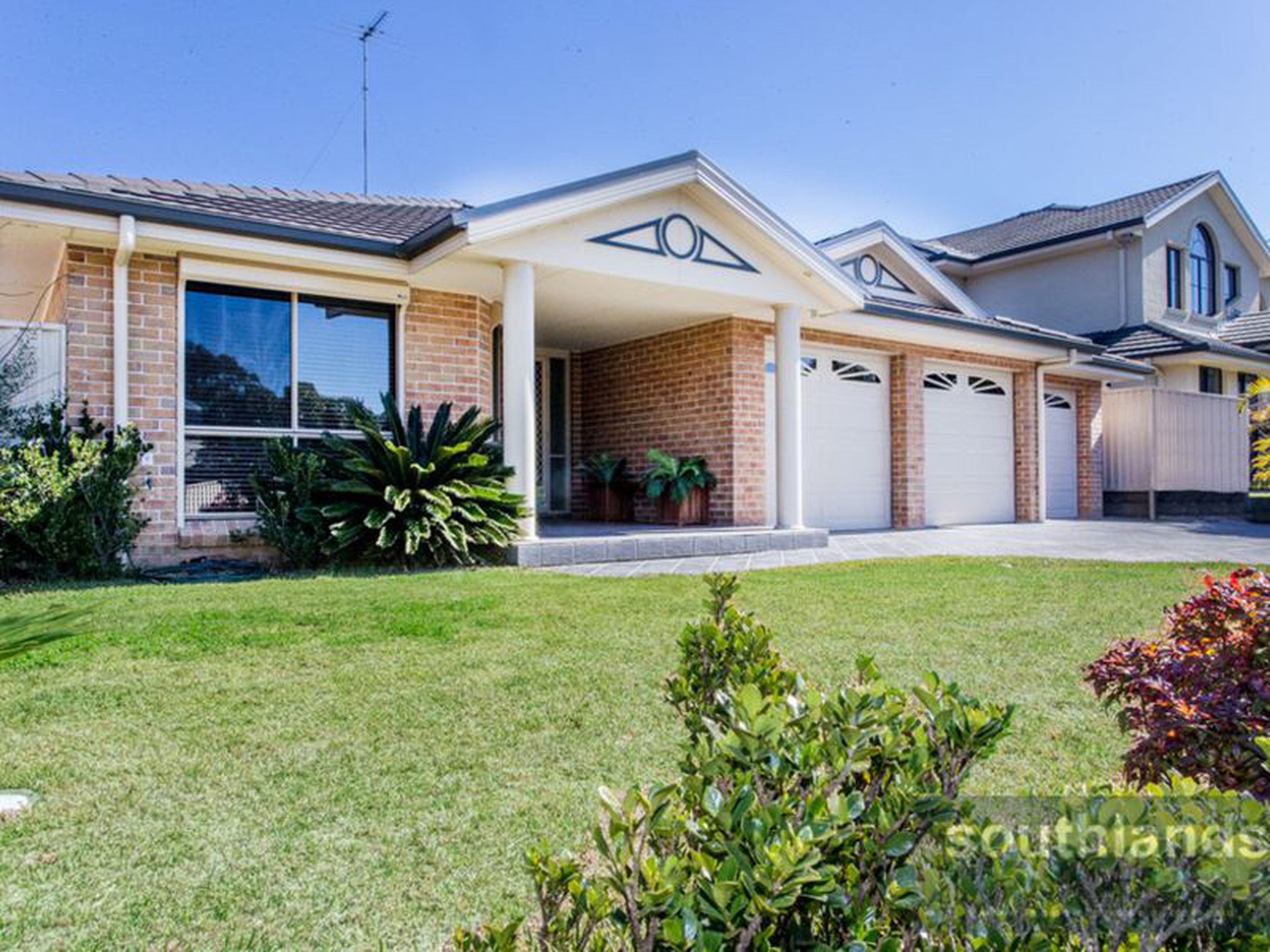 23 Heaton Ave, CLAREMONT MEADOWS