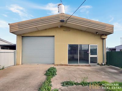 6 Clark Street, Horsham