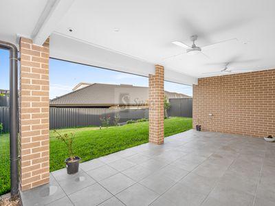 5 Genner Street, Oran Park