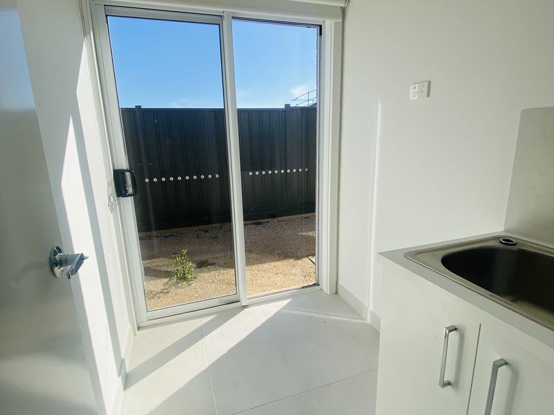 51 Ararat, Truganina