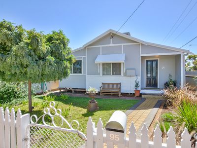 95 Wittenoom Street, Boulder