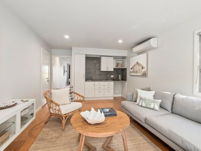 105 Basin View Parade, Basin View