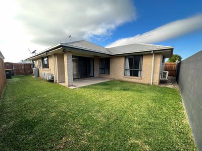 35 Joseph Court, Glenella