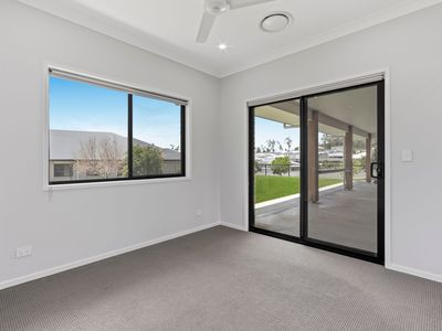 3 Broadway Court, Deebing Heights