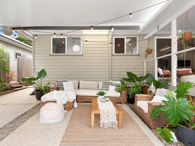 23 Akaroa Avenue, Geebung