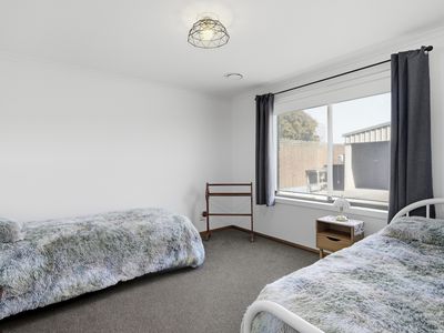 19 Gunn Parade, Low Head