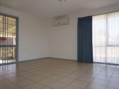 30 Notre Dame Drive, Sunbury