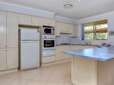 20 Hartfield Avenue, Horsley