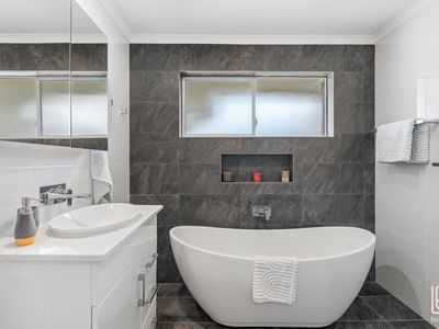 27 Ourringo Street, Budgewoi