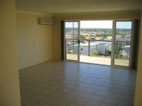 72 / 1 Grange Boulevard, Upper Coomera