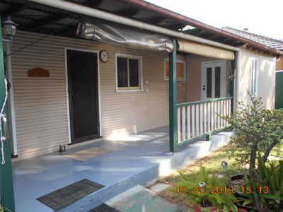 28 Hannons Avenue, Peakhurst