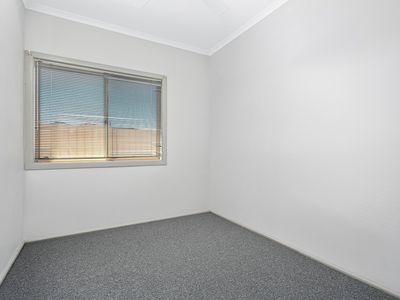 6 / 23 Oakland Avenue, Windang