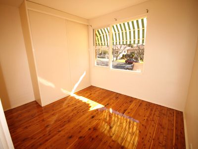 1 / 72 Leylands Parade, Belmore