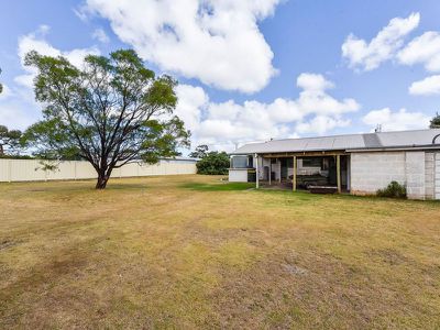 11 Stratford Street, Millicent